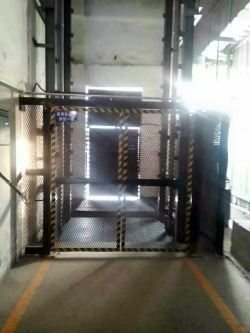 防爆式導(dǎo)軌式升降平臺 防爆式導(dǎo)軌式升降平臺