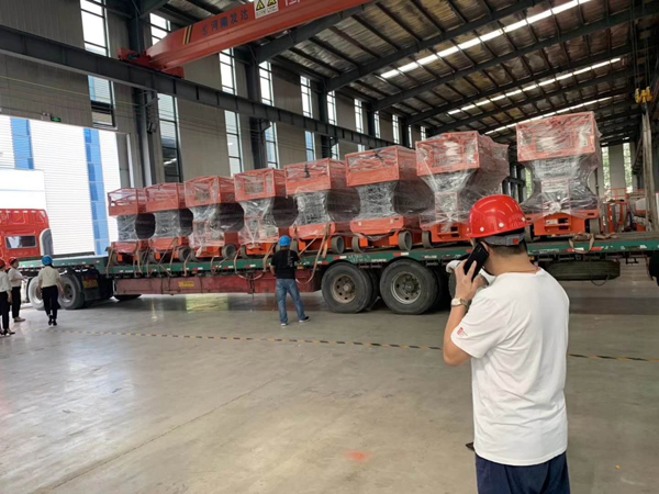 液壓輪液壓升降平臺 液壓輪液壓升降平臺