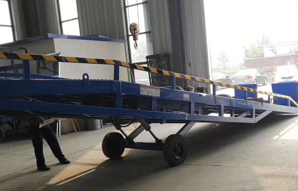 �Ƅ�ʽҺ����܇��