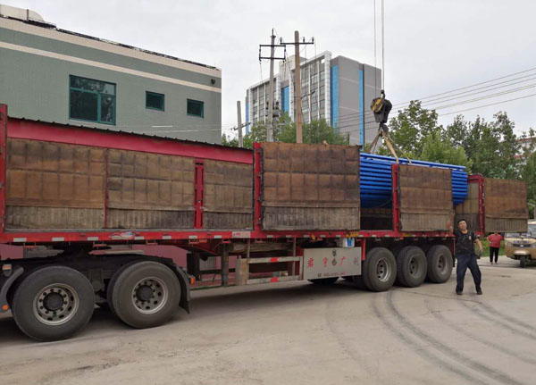 液壓升降機廠家發貨 液壓升降機廠家發貨