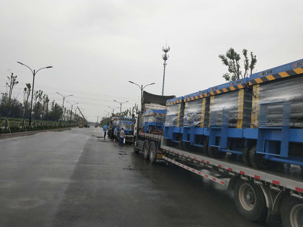 �Ƅ�ʽҺ������ƽ�_